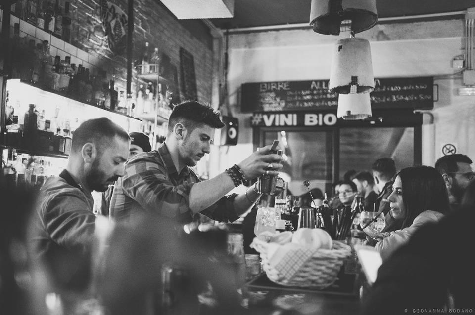 Raw Bar ________70042