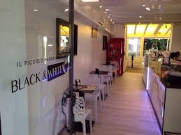 Black And White By "il Piccolo Forno"