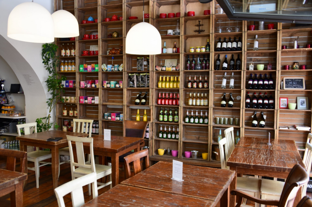 Humus Das Bio Bistro