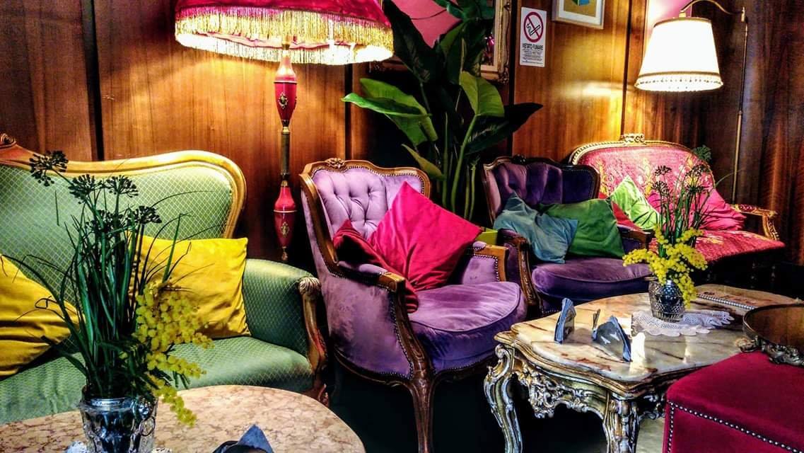 Seventy Bar & Cool Food