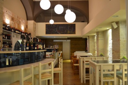 Inu Sardinian Wine Bar