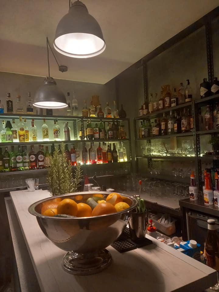 Laboratorio Cocktails & Risto